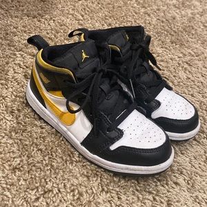 COPY - Toddler 1s Yellow/Black 10C